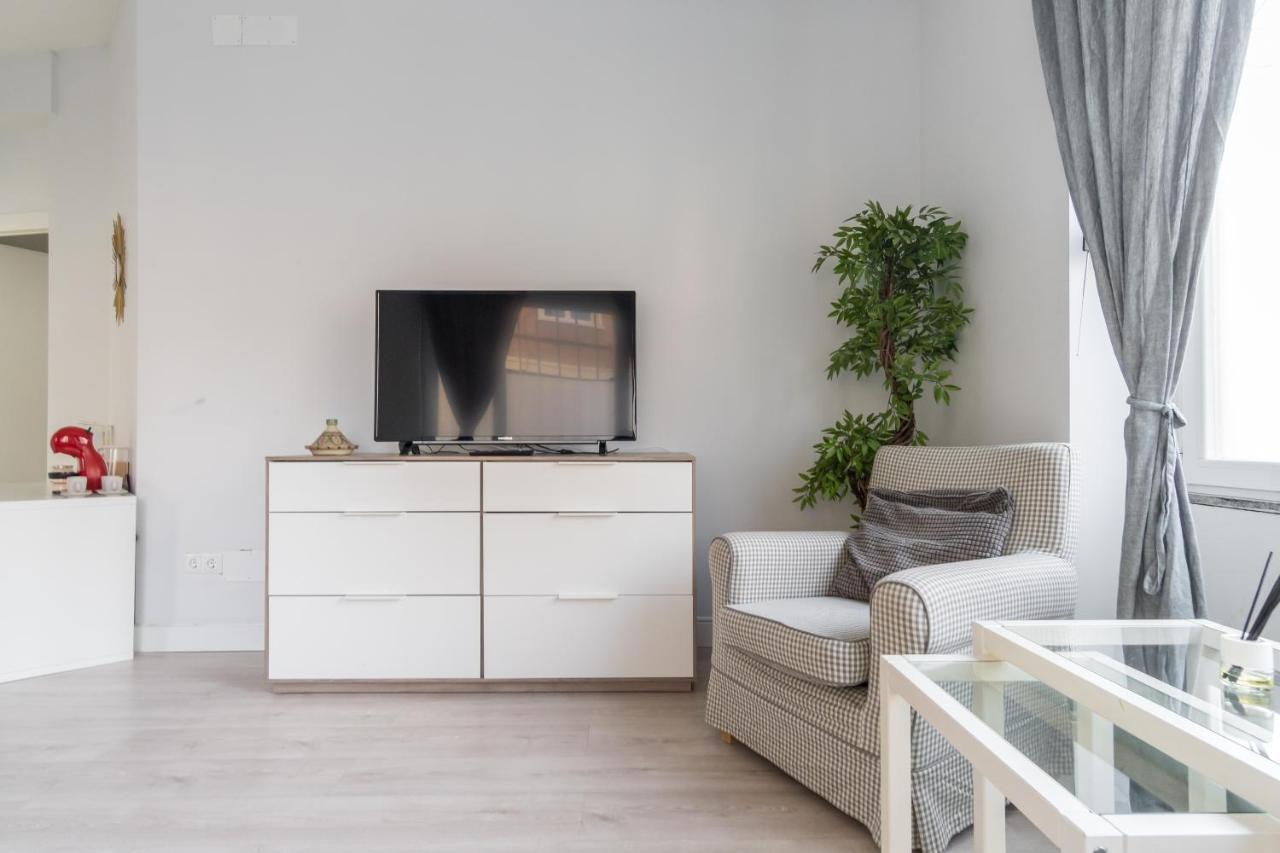 Modern Apartment-1Bedroom 1Bathroom-Tetuan Madrid Bagian luar foto